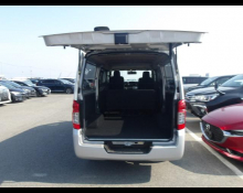 Nissan NV350 2018