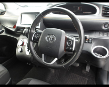 Toyota Sienta 2019