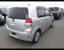 Toyota Spade 2019