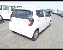Daihatsu Mira e:S 2019