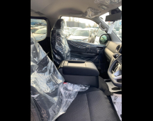 Nissan Caravan Van 2025