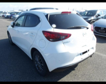 Mazda Mazda2 2020
