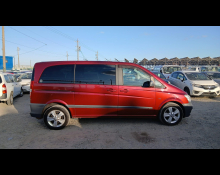 Mercedes Benz V-Class 2011