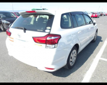 Toyota Corolla Fielder 2019