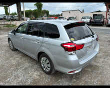 Toyota Corolla Fielder 2015
