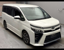 Toyota Voxy 2017