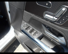 Mercedes-Benz GLA-class 2021