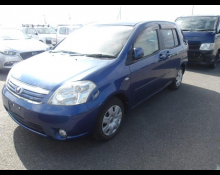 Toyota Raum 2010