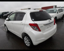 Toyota Vitz 2011