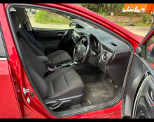 Toyota Auris 2015