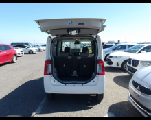 Daihatsu Tanto 2019