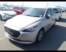Mazda Mazda2 2022