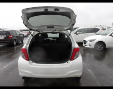 Toyota Vitz 2011