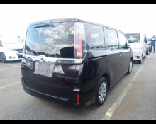 Toyota Noah 2019