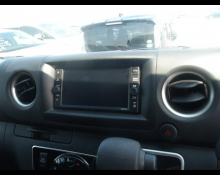 Nissan Caravan Van 2022