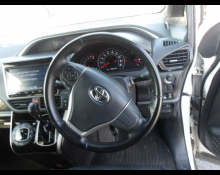 Toyota Voxy 2019