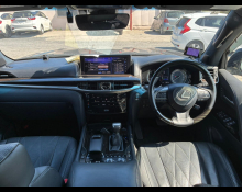 Lexus LX 2020