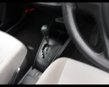 Toyota Corolla Axio 2015