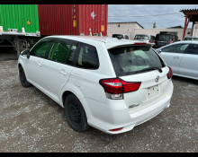 Toyota Corolla Fielder 2015