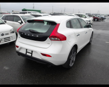 Volvo V40 2014