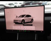 TESLA MODEL Y 2025
