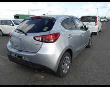 Mazda Demio 2018