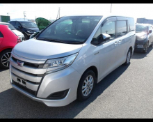 Toyota Noah 2018