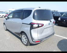 Toyota Sienta 2018