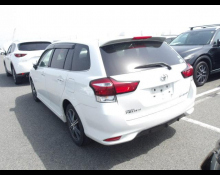 Toyota Corolla Fielder 2016