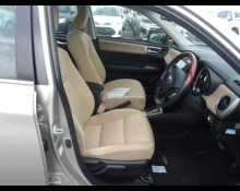 Toyota Corolla Axio 2012