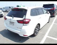 Toyota Corolla Fielder 2018