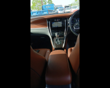 Toyota Harrier 2019