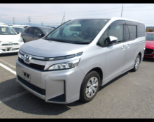 Toyota Voxy 2019