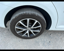 Volkswagen Golf Touran 2015