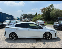 Toyota Prius PHV 2021