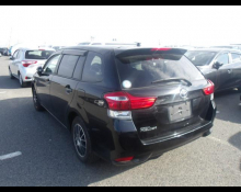 Toyota Corolla Fielder 2018