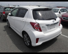 Toyota Vitz 2011