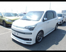 Toyota Spade 2018