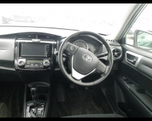 Toyota Corolla Axio 2015