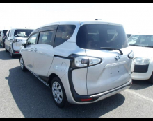 Toyota Sienta 2018