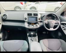 Toyota Vanguard 2011