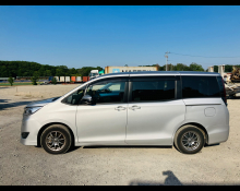 Toyota Noah 2020