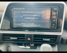 Toyota Sienta 2019