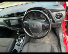 Toyota Auris 2015