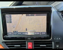 Toyota Voxy 2015