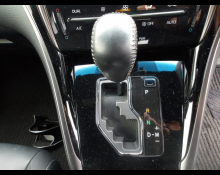 Toyota Harrier 2019