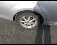 Toyota Corolla Axio 2013