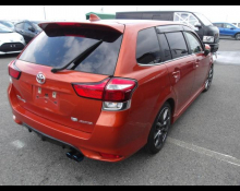 Toyota Corolla Fielder 2015