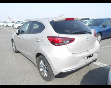 Mazda Mazda2 2022