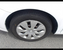 Toyota Corolla Axio 2013